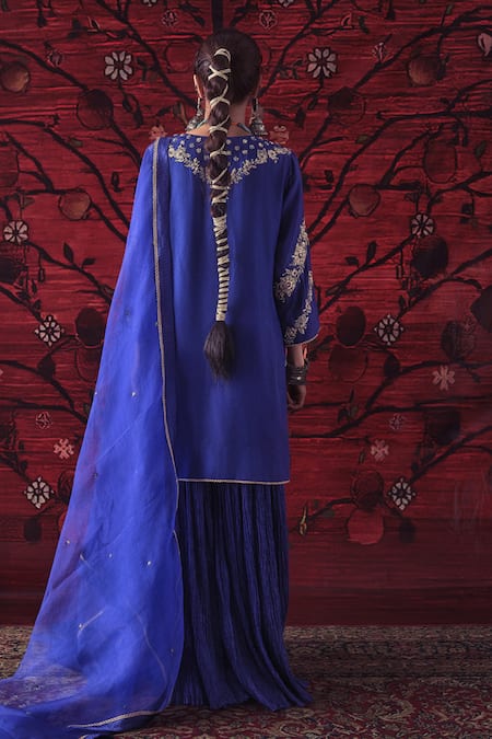 Shalkii Embroidered Kurta & Crinkled Gharara Set 