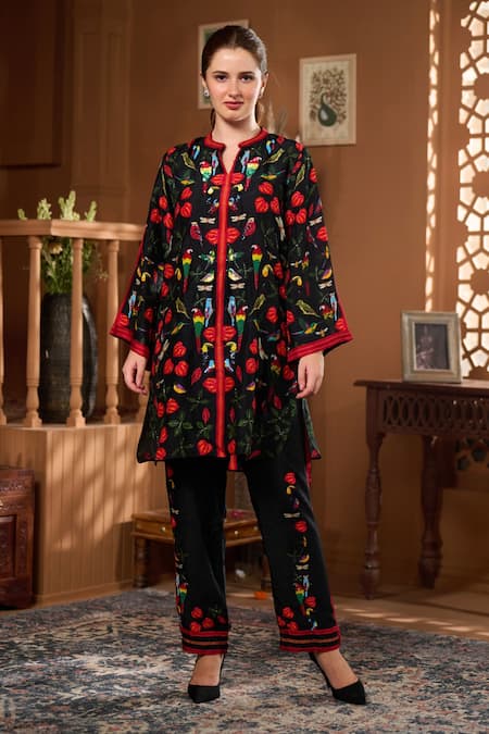 Taroob Bagh-E-Bulbul Embellished Kurta & Pant Set 