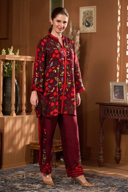 Taroob_Burgundy Silk Embroidery, Sequins Bagh-e-bulbul Embellished Kurta With Pant _Online_at_Aza_Fashions