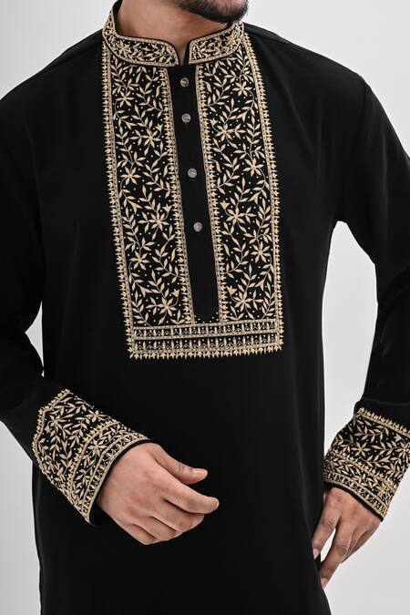 Buy_Kalpana Naik_Black Embroidery Shab Gul Hand Kurta Set 