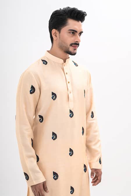 Kalpana Naik_Cream Bemberg, Silk Embroidery Peacock Motif Hand Kurta Set _at_Aza_Fashions