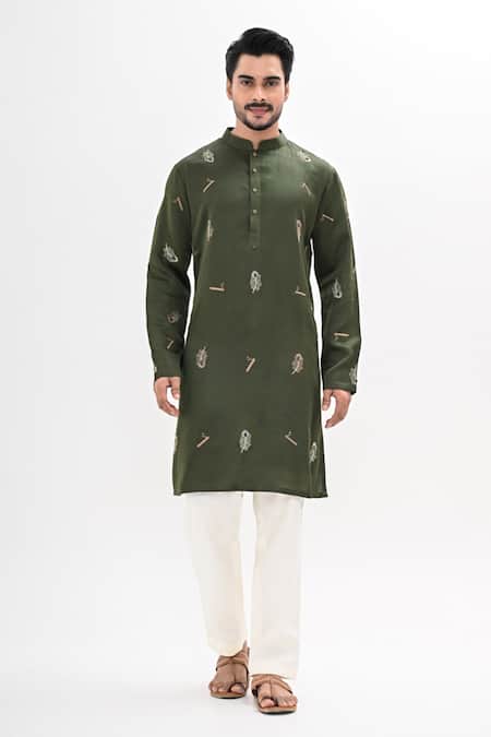 Kalpana Naik Mor Pankh & Bansuri Hand Embroidered Kurta Set 