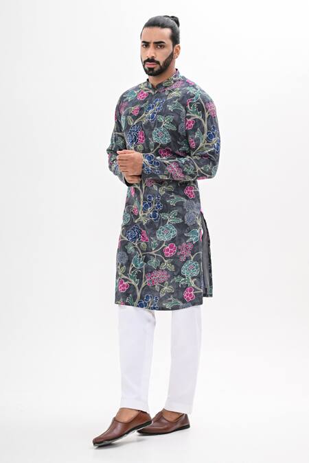 Kalpana Naik_Gray Crepe, Cotton Grey Bloom Printed Kurta And Pant Set _Online_at_Aza_Fashions