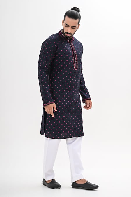 Kalpana Naik_Black Crepe Embroidery Bandhani Pattern Kurta And Pant Set _Online_at_Aza_Fashions