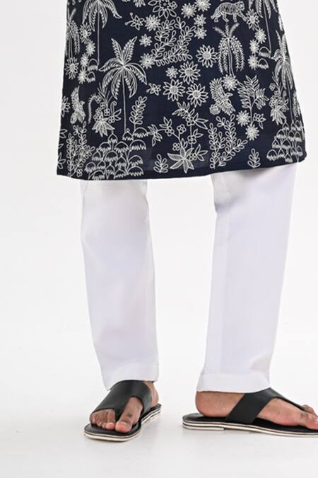 Kalpana Naik_Navy Bemberg, Silk Embroidery Wild Bloom Kurta Set _Online_at_Aza_Fashions
