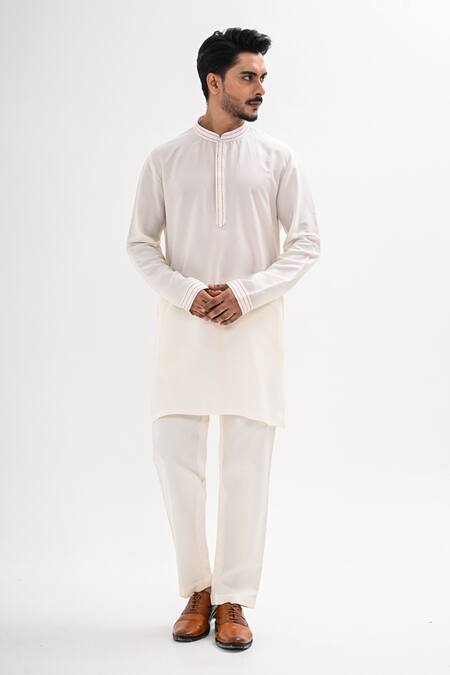 Buy_Kalpana Naik_Ivory Bemberg, Silk Embroidery Phoolon Ki Lakeer Nehru Jacket And Kurta Set _Online_at_Aza_Fashions