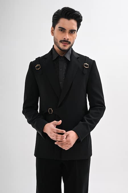 Buy_Kalpana Naik_Black Crepe Buckles Overlapping Tuxedo And Pant Set 