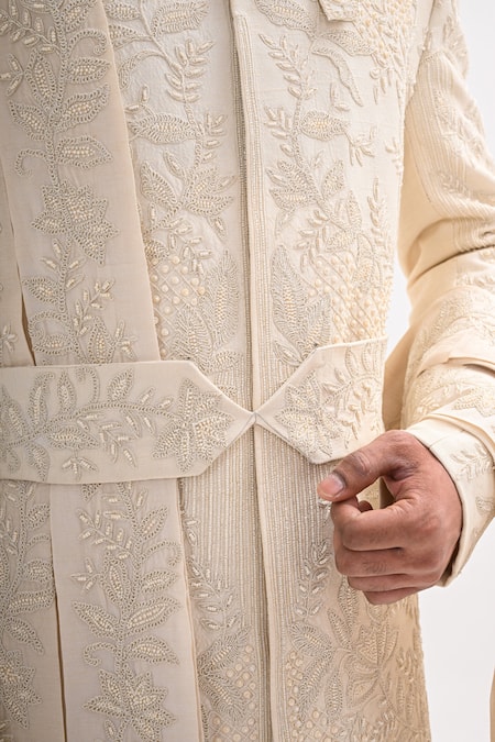 Kalpana Naik_Ivory Bemberg, Silk Embroidery Sherwani Set _at_Aza_Fashions