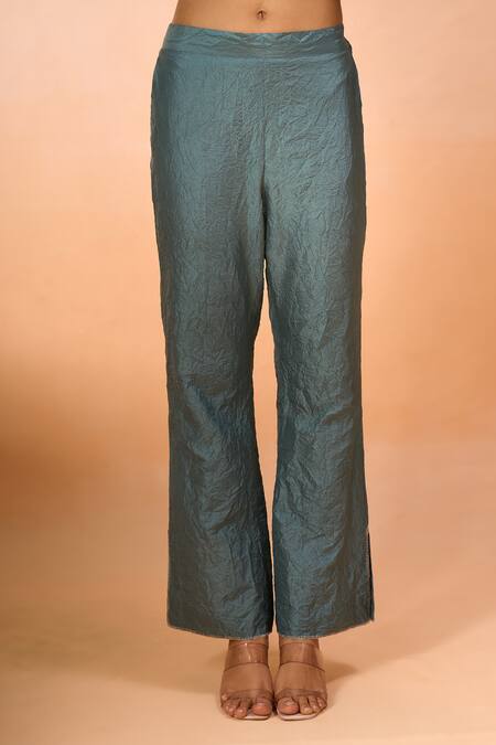 Divyam Mehta_Blue Applique Boat Neck High Low Hem Kurta With Pant _at_Aza_Fashions