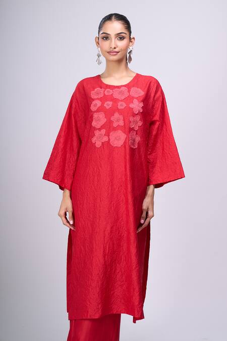 Buy_Divyam Mehta_Red Patchwork, Embroidery Round Neck Kurta And Pant Set _Online_at_Aza_Fashions