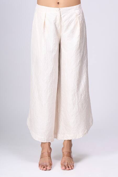 Divyam Mehta_Beige Embroidery Boat Neck Flower Kurta And Pant Set _Online_at_Aza_Fashions