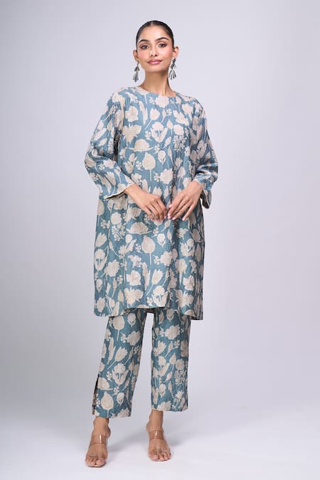 Divyam Mehta Flower Print Kurta With Pant 
