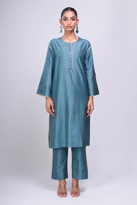Divyam Mehta_Blue Piping, Embroidery, Applique Round Neck Placket Kurta Set _Online_at_Aza_Fashions