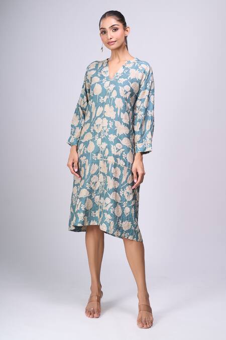 Divyam Mehta_Blue V-neck Flower Print Dress _at_Aza_Fashions