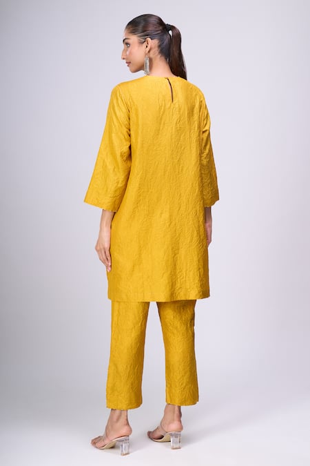 Divyam Mehta Haldi Kurta Set 