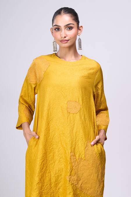 Buy_Divyam Mehta_Yellow Embroidery Round Neck Haldi Kurta Set _Online_at_Aza_Fashions