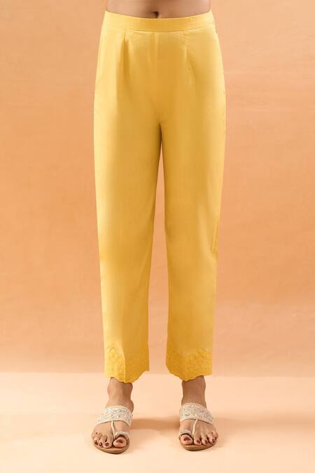 Neha Mehta Couture_Yellow Silk Embroidery V-neck Kurta And Pant Set _at_Aza_Fashions