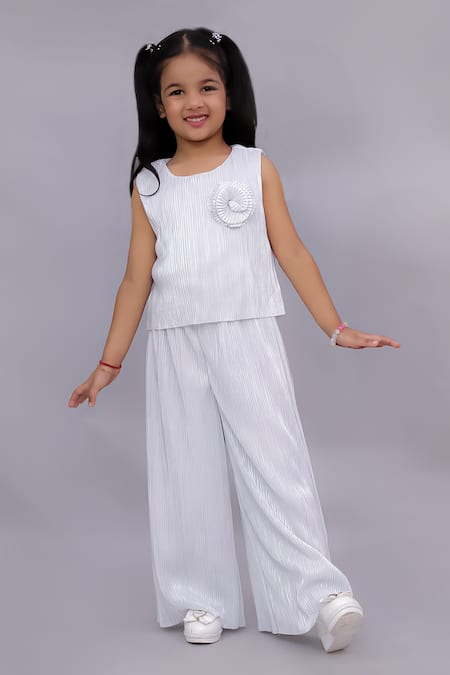 Lil Drama White Polyester Fabric Flowers Glam Up 3d Floral Top And Pant Set 