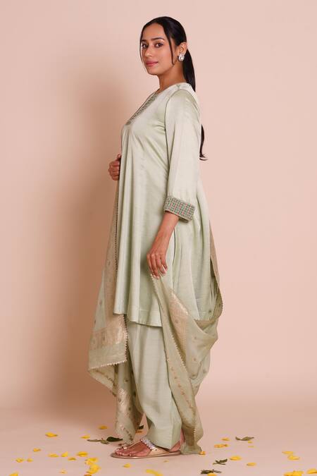 Brij_Green Linen, Satin, Chanderi, Brocade Embroidery, Applique, Neelima Kurta Set _Online_at_Aza_Fashions