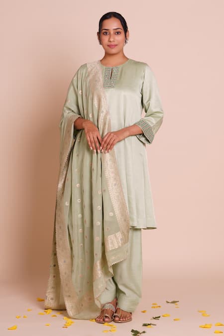 Brij Neelima Embroidered Kurta Set 
