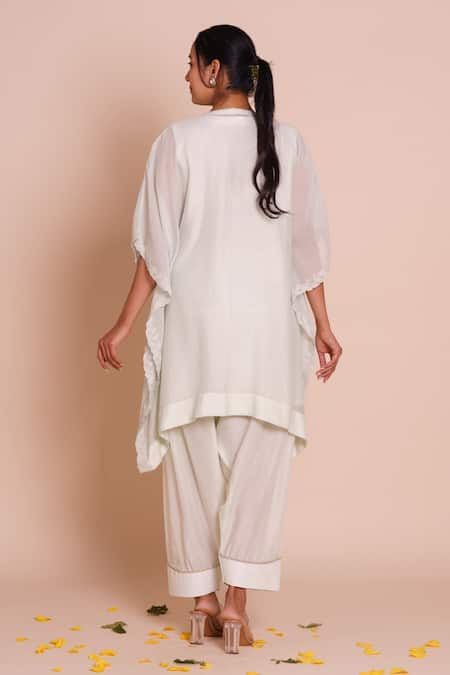 Brij Saisha Pastel Green Embroidered Kaftan Set 