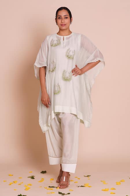 Brij Saisha Pastel Green Embroidered Kaftan Set 