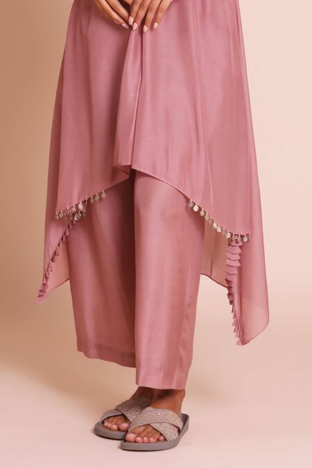 Buy_Brij_Lavender Muslin, Silk Embroidery V-neck Amaira Kurta Set _Online_at_Aza_Fashions