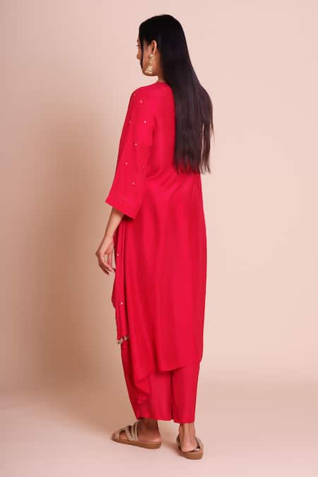 Brij Sindoori Red Muslin Embroidered Kurta Set 
