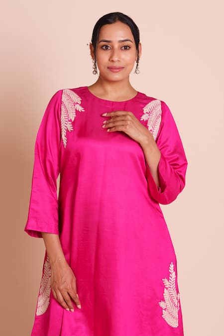 Buy_Brij_Fuchsia Linen, Satin, Silk Embroidery Round Neck Reha Rani Pink Kurta Set _Online_at_Aza_Fashions