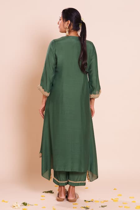 Brij Devina Bottle Green Embroidered Kurta Set 
