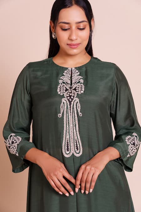 Brij_Green Muslin, Silk Embroidery, Tassels Round Neck Firan Bottle Kurta Set _at_Aza_Fashions