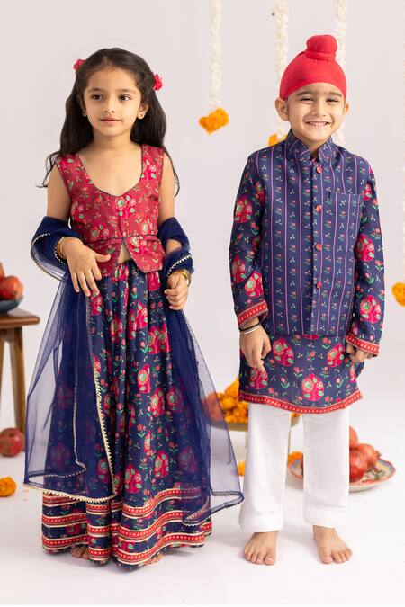 MR Brat_Blue Muslin, Cotton Anar Jaal Printed Kurta Set _Online_at_Aza_Fashions