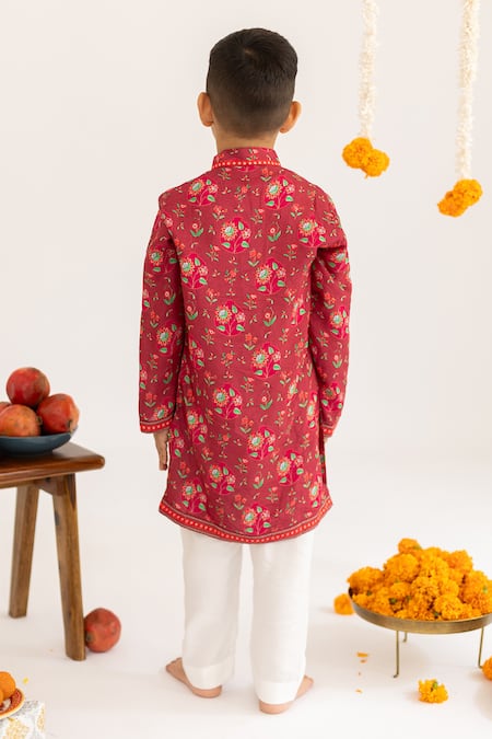 MR Brat Maroon Jaal Printed Muslin Kurta Set 