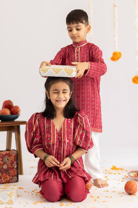 MR Brat_Maroon Muslin, Cotton Stripes Printed Kurta Set _Online_at_Aza_Fashions