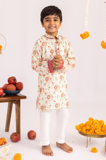 MR Brat Off White Anar Jaal Printed Muslin Kurta Set 