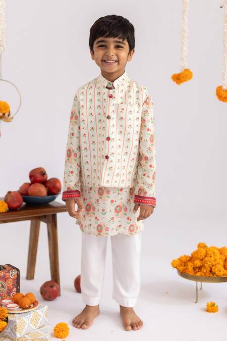 Shop_MR Brat_Off White Muslin, Cotton Anar Jaal Printed Bundi Set _Online_at_Aza_Fashions