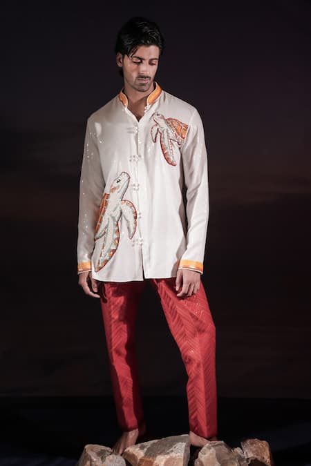 Buy_Jubinav Chadha_White Georgette Embroidery, Sequins, Patchwork Turtle Short Kurta _Online_at_Aza_Fashions