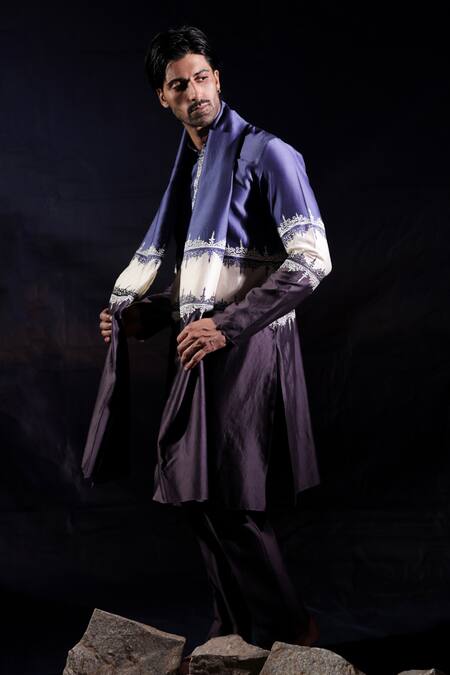 Buy_Jubinav Chadha_Blue Chanderi Silk Embroidery Kurta Set _Online_at_Aza_Fashions