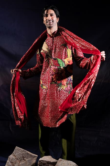 Shop_Jubinav Chadha_Red Georgette Patchwork, Sequins Floral And Kurta Set _Online_at_Aza_Fashions