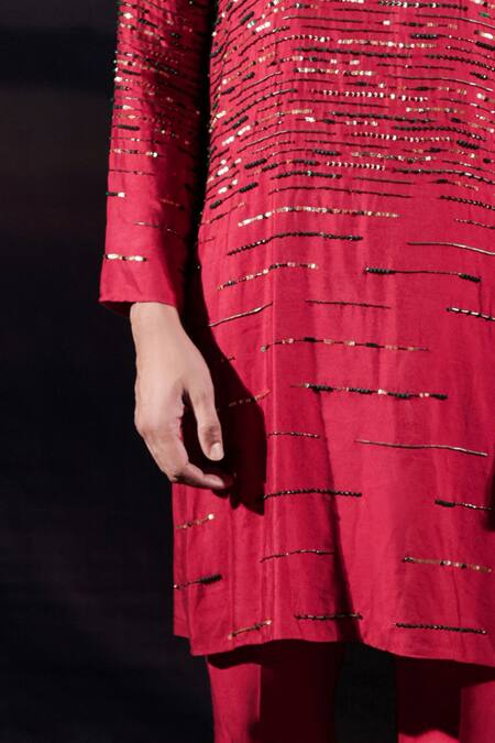 Buy_Jubinav Chadha_Red Silk Sequins, Crystals Linear And Embroidered Kurta Set _Online_at_Aza_Fashions