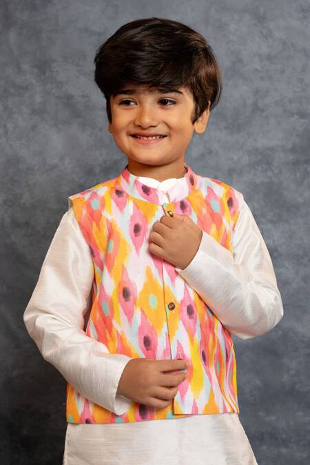 Buy_JILMIL DREAMWEAR_Multi Color Silk Digital Print Bundi Set _Online_at_Aza_Fashions