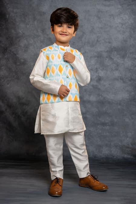 JILMIL DREAMWEAR Digital Printed Bundi Kurta Set 