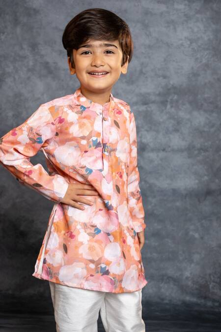 JILMIL DREAMWEAR_Multi Color Cotton, Linen Digital Printed Kurta And Pant Set _at_Aza_Fashions