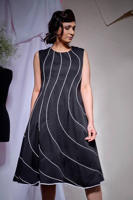 Buy_Echke_Black Viscose, Rayon Piping Round Neck Pipe Embellished Dress _Online_at_Aza_Fashions
