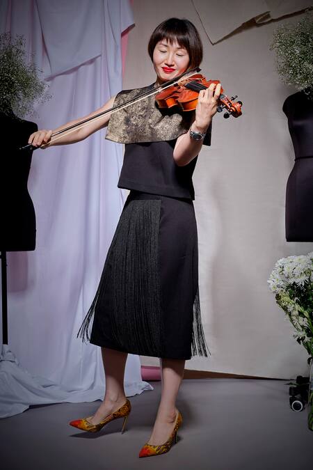 Buy_Echke_Black Viscose, Rayon Tassels Round Neck Grey Linen T Shirt With Skirt _Online_at_Aza_Fashions