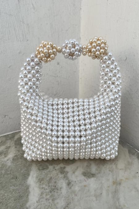 Rubilon Pearl Hogo Pearl Hobo Handwoven Clutch 
