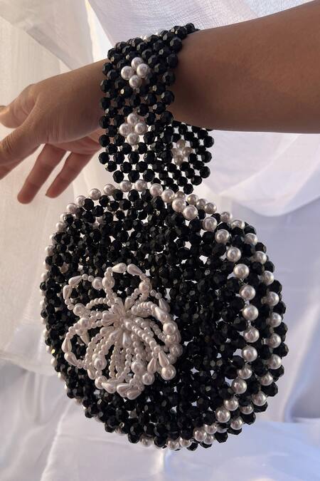 Buy_Rubilon_Black Beads, Pearls Bloom Beaded Circular Wristlet With Flower _Online_at_Aza_Fashions