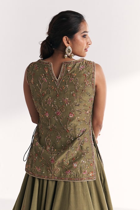 Buy Studio Bagechaa Green Organza, Silk Embroidery, Sequins, Beads, Chandni Kurta Lehenga Set Buy_Studio Bagechaa_Green Organza, Silk Embroidery, Sequins, Beads, Chandni Kurta Lehenga Set