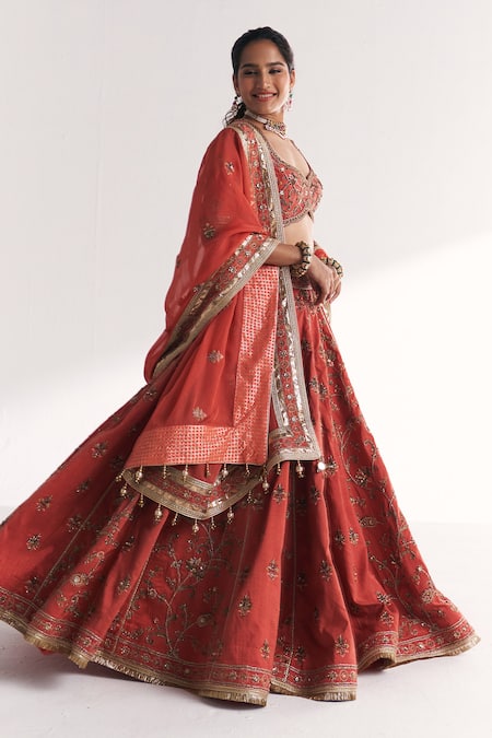 Studio Bagechaa Orange Silk , Shantoon, Embroidery, Kesar Tangerine Lehenga Set Online at Aza Fashions Studio Bagechaa_Orange Silk , Shantoon, Embroidery, Kesar Tangerine Lehenga Set _Online_at_Aza_Fashions