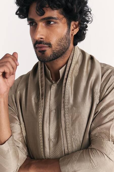 Shop Studio Bagechaa Gray Chanderi Embroidery Ellahi Grey Kurta Set Online at Aza Fashions Shop_Studio Bagechaa_Gray Chanderi Embroidery Ellahi Grey Kurta Set _Online_at_Aza_Fashions